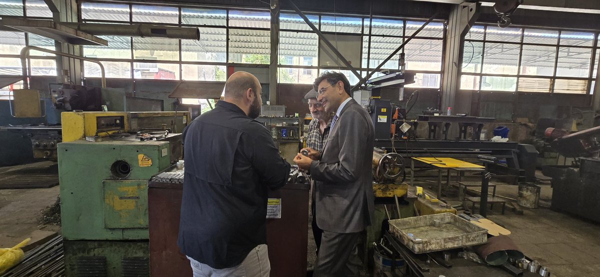 TC_TiflisBE's tweet photo. Büyükelçi Mustafa Türker Arı, Gürcistan'da yerleşik Türk firmalarıyla temasları çerçevesinde Bars Ltd.'yi Ticaret Müşavirimiz Yağmur Demirel'le birlikte ziyaret etmiştir. Tiflis, 3 Temmuz 2026 https://t.co/zT1I5L2RFK