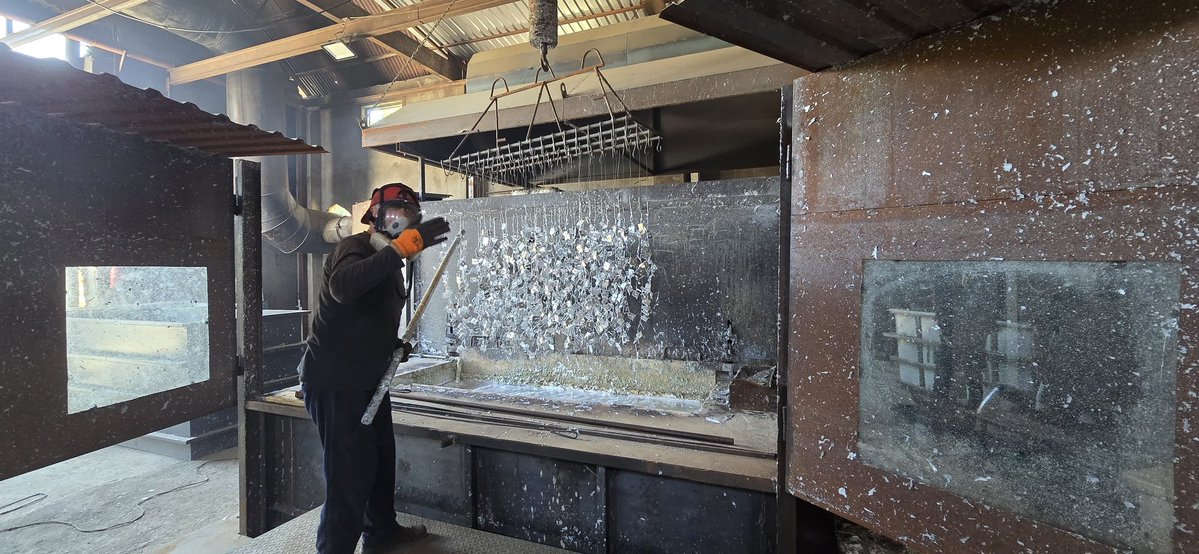 TC_TiflisBE's tweet photo. Büyükelçi Mustafa Türker Arı, Gürcistan'da yerleşik Türk firmalarıyla temasları çerçevesinde Bars Ltd.'yi Ticaret Müşavirimiz Yağmur Demirel'le birlikte ziyaret etmiştir. Tiflis, 3 Temmuz 2026 https://t.co/zT1I5L2RFK