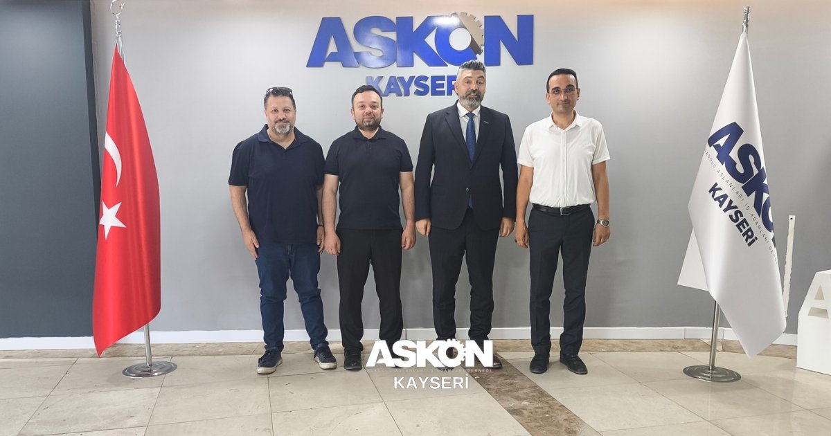 kayseriaskon's tweet photo. Kayseri Beşiktaşlılar Derneği Başkanı Mehmet Tekin ve Genel Sekreteri Fatih Kulaklıoğlu derneğimizi ziyaret etti.
Şube Başkanımız İlker Barlı ve Yönetim Kurulu Üyemiz Ahmet Kopan’ın ev sahipliğinde ziyaret gerçekleşti.
İlgileri için teşekkür ederiz.
#ASKON #Kayseri #Beşiktaş https://t.co/6FK0gIMZrW
