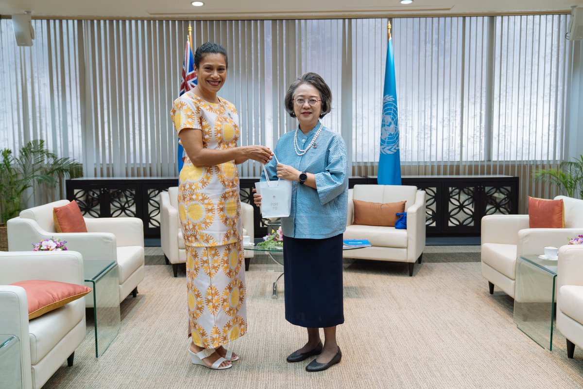 UN_Armida's tweet photo. A valuable exchange with Minister Lynda Tabuya on #Fiji’s environmental priorities.

From climate resilience to urban waste management, they reflect a wider Pacific reality: sustainability must respond to both long-standing vulnerabilities and emerging pressures. #EnvCom9 https://t.co/9RB2Z6oRzi