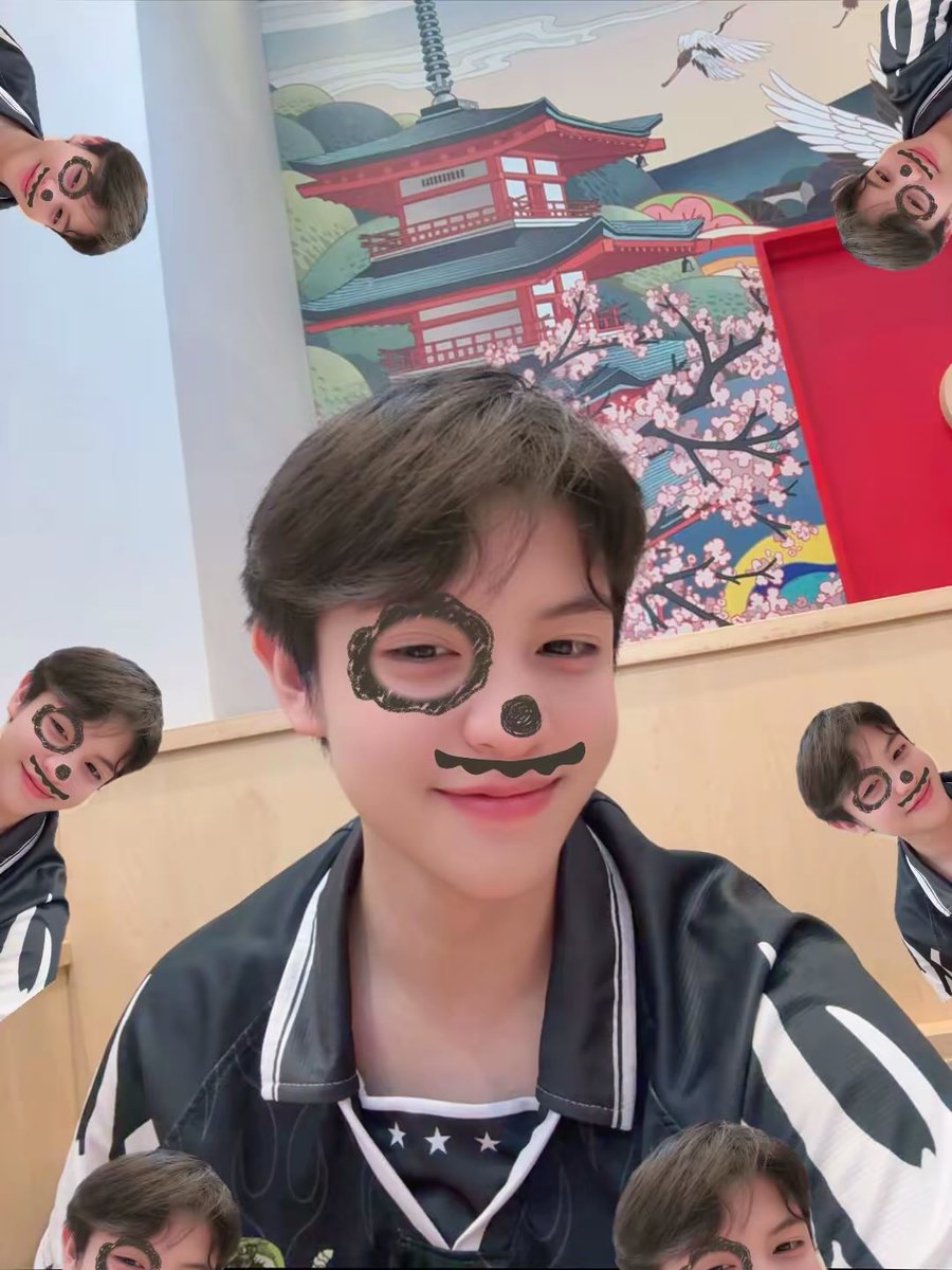 VNopparoot's tweet photo. 2นิ้วซิกเนเจ้ออ ง่วงแล่วคับ คร่อก😴
มีวิธีทำให้ตื่นไม๊ไม๊คับ🤍🥚 

#ProjectAlphaNewClan 
#vjnopparoot https://t.co/uwqZ0pCdhx