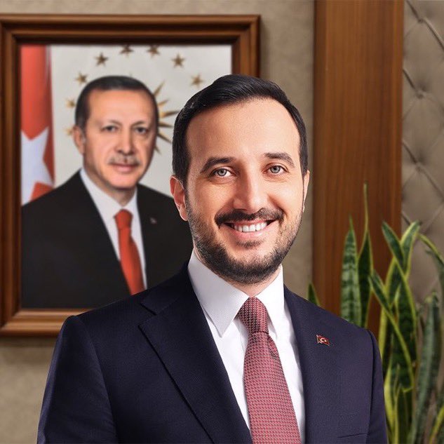 frekanstr_'s tweet photo. AK Parti İstanbul İl Başkanı Abdullah Özdemir:

"Bizim İstanbul'daki üye sayımız CHP'nin ülke genelindeki üye sayısından fazla." https://t.co/nOtRO8qJEh