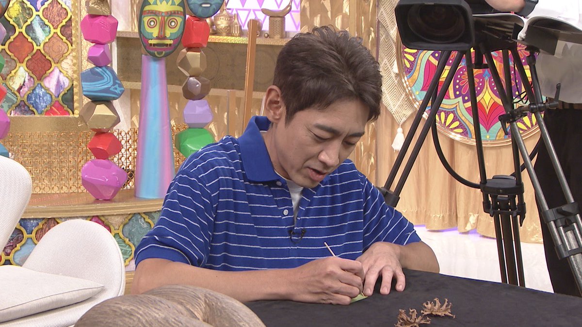 ohmygod_ntv's tweet photo. |◤ 7/4(土)あさ 10:30 からの
「オー!マイゴッド!」は...◢|

今回は...今 大ブーム🌷🌵植物 SP🪴🌼
スタジオで体験!「世にも珍しい植物の世界」

文字が書ける葉っぱ!?「タラヨウの葉」を
MC2 人も実践！

さらに、植物業界に新たな革命!
生成 AI を使って作成した貴重な植物の3D データを大公開！！
ぜひご覧ください👀✨

#オーマイゴッド