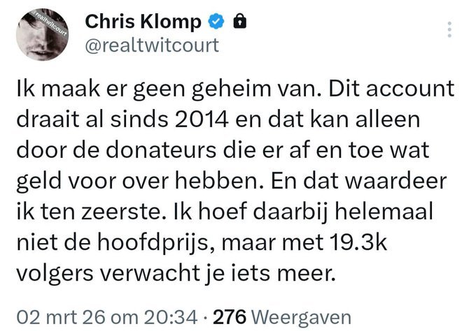 APoelidor's tweet photo. @chrisklomp @realtwitcourt Een hele prestatie om te leven van aalmoezen.

#schooier
#bedelaar
#toetsenbordheld https://t.co/phGSjT6G3O