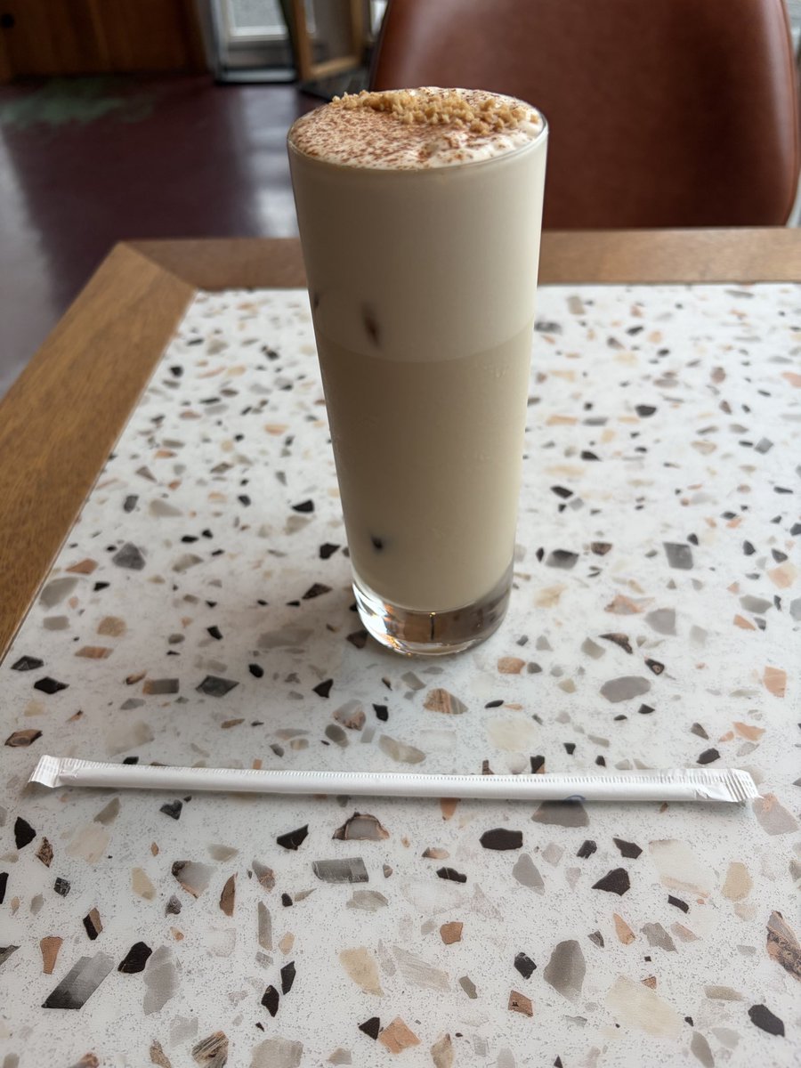 malvaceae5's tweet photo. 同僚との飲み会前の一杯☕️ https://t.co/pJBJrufaC3