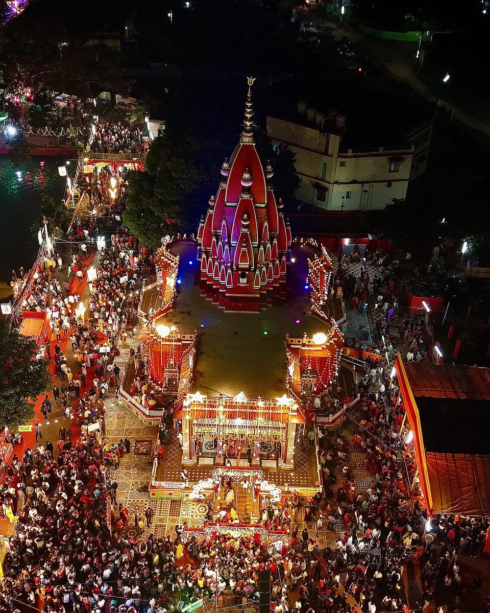 UdayChatterje's tweet photo. पर्यटकों की सुविधा और बेहतर ठहराव अनुभव के लिए बिहार सरकार द्वारा 16 जिलों के प्रमुख पर्यटन स्थलों में मुख्यमंत्री होमस्टे प्रोत्साहन योजना के तहत होमस्टे पंजीकरण की प्रक्रिया शुरू की गई है, पर शायद बिहार सरकार और पर्यटन विभाग को दरभंगा जिले या फिर मधुबनी समस्तीपुर का एक भी पर्यटन स्थल शामिल नही है, क्या विभाग दरभंगा प्रमंडल बिहार का हिस्सा नही मानती है?

जहा कुशेश्वरस्थान धाम, तिलकेश्वर महादेव हो राजनगर, दरभंगा राज परिसर, राज किला, लक्ष्मेश्वर विलास पैलेस, भारत का पहला भूकंप रोधी भवन नारगोना पैलेस, श्यामा माई काली मंदिर, तारा काली, कंकाली मनोकामना इत्यादि मंदिर हो, जहा फुलहर स्थान राम सीता का पहला मिलन स्थल, कालिदास की धरती काली शक्तिपीठ उचैठ भगवती हो, जहा मणिपुर देवी स्थान हो।
@sanjay_saraogi @gopaljeebjp @SanjayJhaBihar @DharmshilaBJP12 @Sham4Samastipur @samrat4bjp @BJP4Bihar