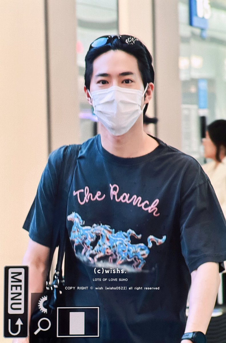 kimjunnoodle_'s tweet photo. NAPAKAGWAPO HINDI NAKO MAKAHINGA 😭 https://t.co/6k3B6TQr1G