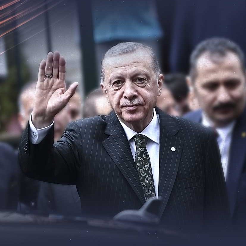 BersanTaskaya's tweet photo. 🚨 Türkiye Cumhuriyeti Cumhurbaşkanı Recep Tayyip Erdoğan: 

Fenerbahçe Spor Kulübü'nün 3 Temmuz 2011 sabahı hain örgütün savcılarının başlattığı sözde şike davasından beri süren hak arama mücadelesi, 

FETÖ'nün çarptığı ilk duvar olmuş, hainlerin maskesini düşürmüş ve aziz milletimizde de bir uyanışı başlatmıştır.