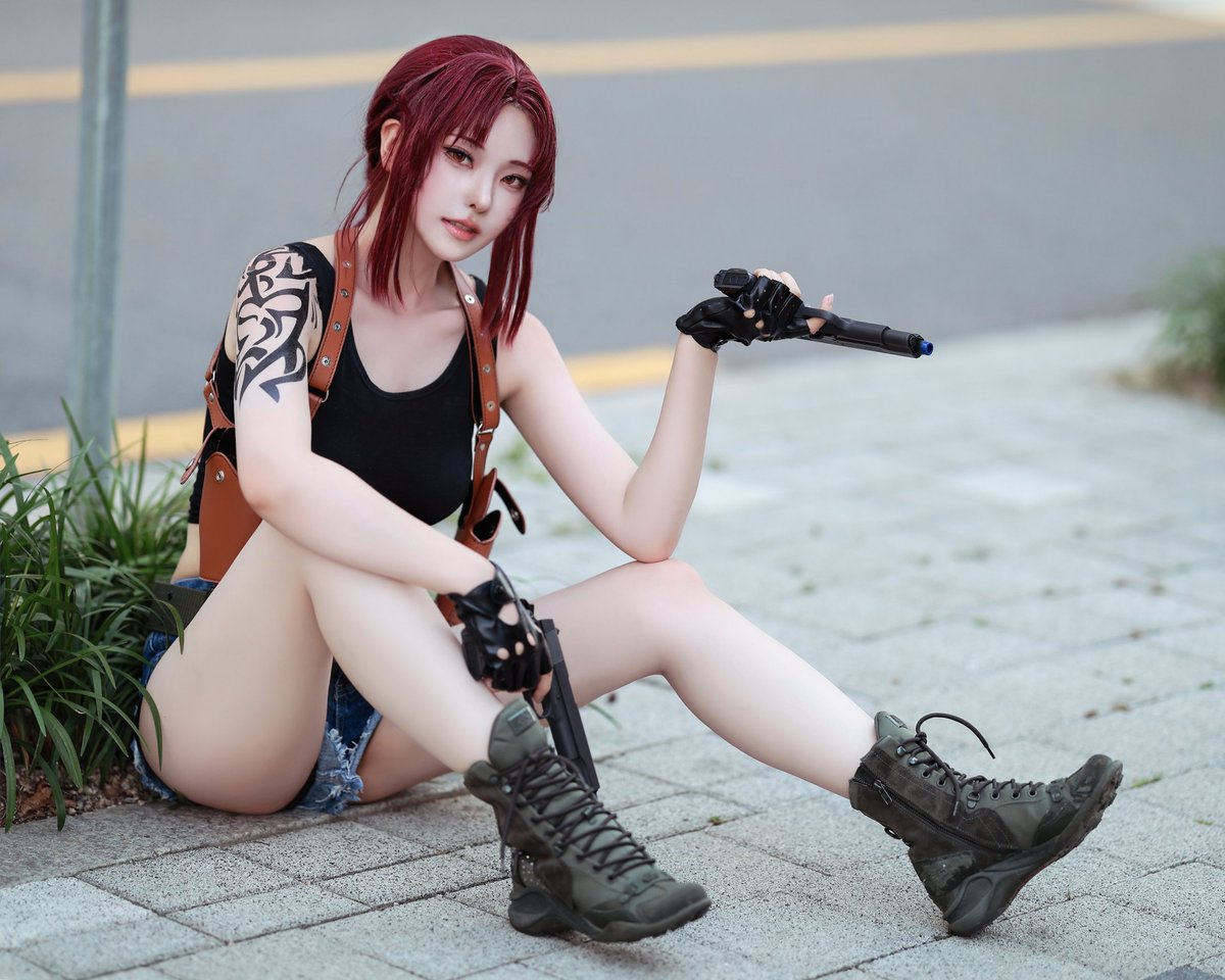 lock_lock_00's tweet photo. ブラック・ラグーン 
     Black Lagoon
            Revy https://t.co/ViGt2CoRML