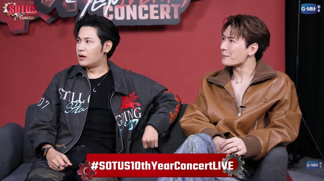 Singtofc_Th's tweet photo. หลังโซตัสออนแอร์ตอนแรก ยอดฟอลไอจี เพิ่มขึ้นเร็วมากจากหลักหมื่น เป็นหลักแสน 

#SOTUS10thYearConcertLIVE
#KristSingto
#SingtoPrachaya https://t.co/p7DKn32GW7