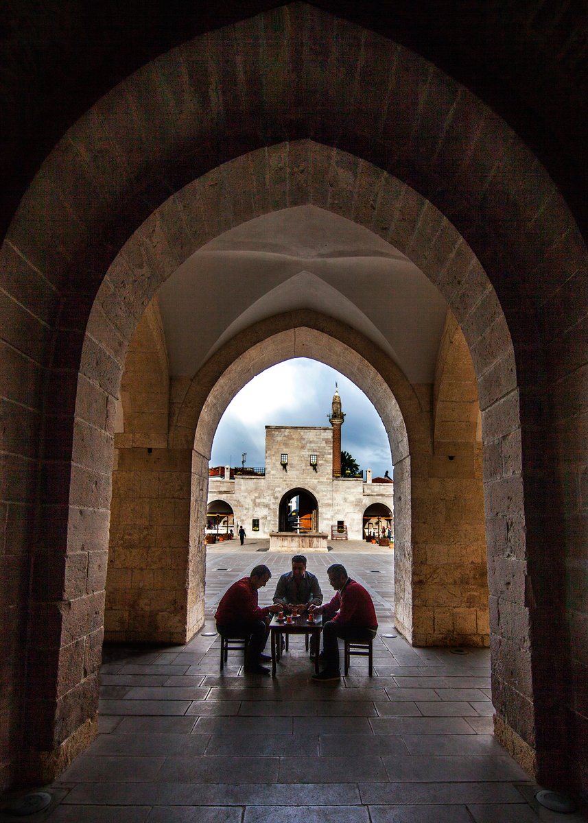 CraftPhotoAward's tweet photo. Living Waqf Heritage Photography Competition

This post features selected award-winning and exhibition photographs from the competition. Held in 2023, the competition received 752 photographs submitted by 188 participants. 
#LivingWaqfHeritage #WaqfHeritage  #CulturalHeritage https://t.co/QSxQpsUe1k