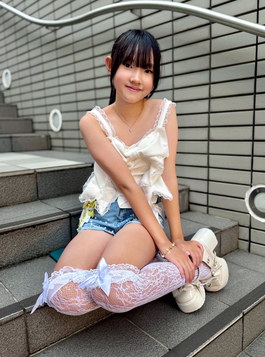ayatoyofuji's tweet photo. 足に手を置くポーズもいいですね
ゆづきちゃんかわいいです！

2026年6月21日　東京アイドル劇場
アイゲキ　高田馬場BSホール
#小澤ゆづき #ゆんゆん https://t.co/MM4WOQqao9