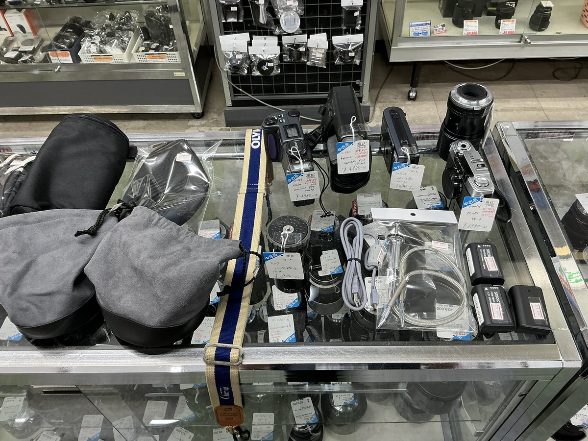 ⚫︎大昔のクラカメ⚫︎ジャンク扱い 現状品 ジャンク品 入荷しました✨️ #トップカメラ #ジャンク