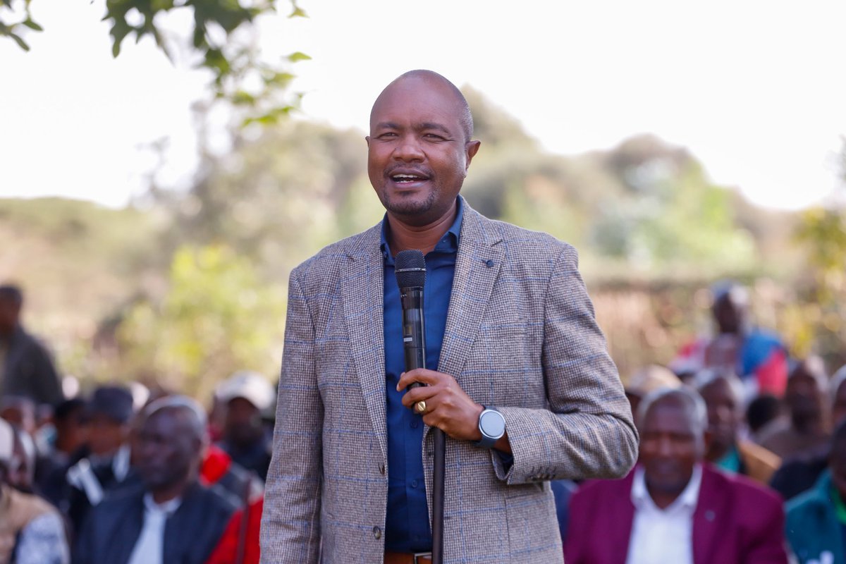 AlexKWachira's tweet photo. Joined the Kajiado Central Constituency Business Community Leaders for a breakfast consultative meeting, where we held productive discussions on practical ways to empower our business community by creating a more conducive and competitive business environment.

Together with Hon. Elijah Memusi Kanchory  and other government leaders, we explored strategies to unlock opportunities, enhance business productivity, boost returns, and foster sustainable economic growth for our entrepreneurs and the wider community.

As government, I reaffirmed my commitment to accelerating electricity connectivity and expanding street lighting across our trading centres as key interventions to support businesses and stimulate economic growth.

Reliable electricity and well-lit trading centres will extend business operating hours, enhance security, create more opportunities for traders, attract investment, and contribute to increased economic activity across Kajiado Central Constituency.

Together, we remain committed to building a vibrant business environment that creates jobs, supports enterprise, and improves the livelihoods of our people.