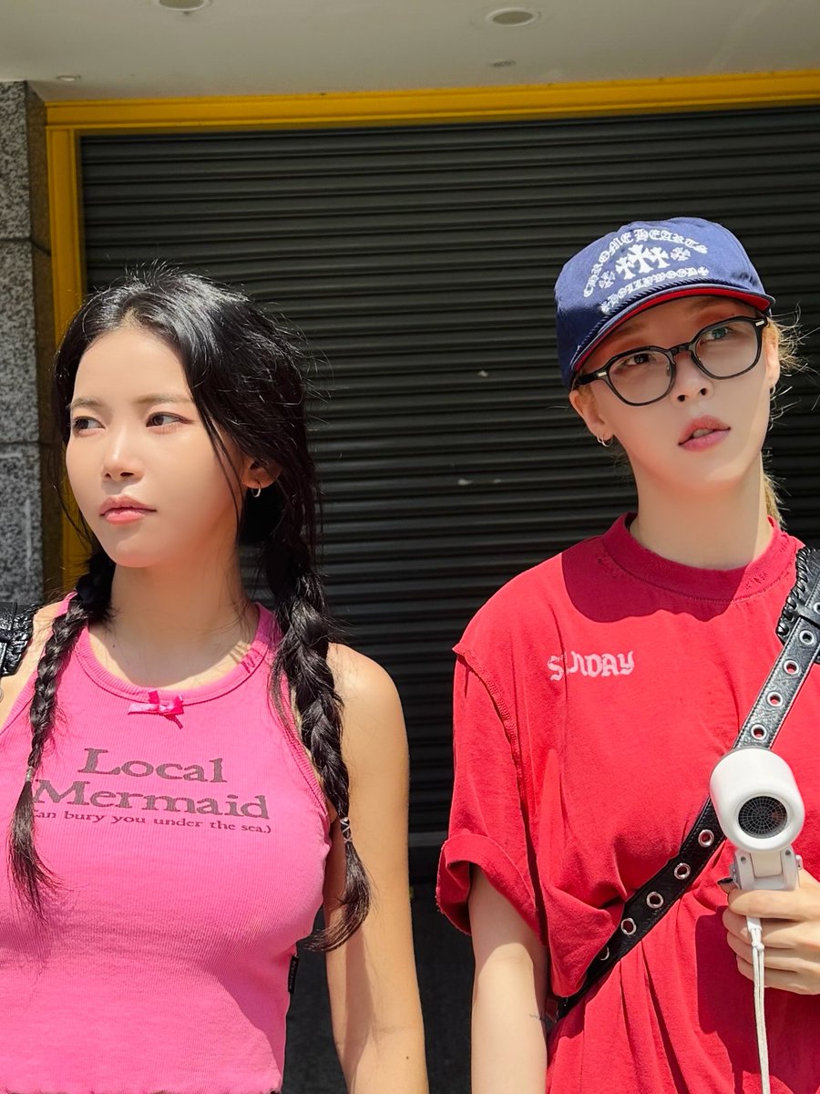 야드 tweet media