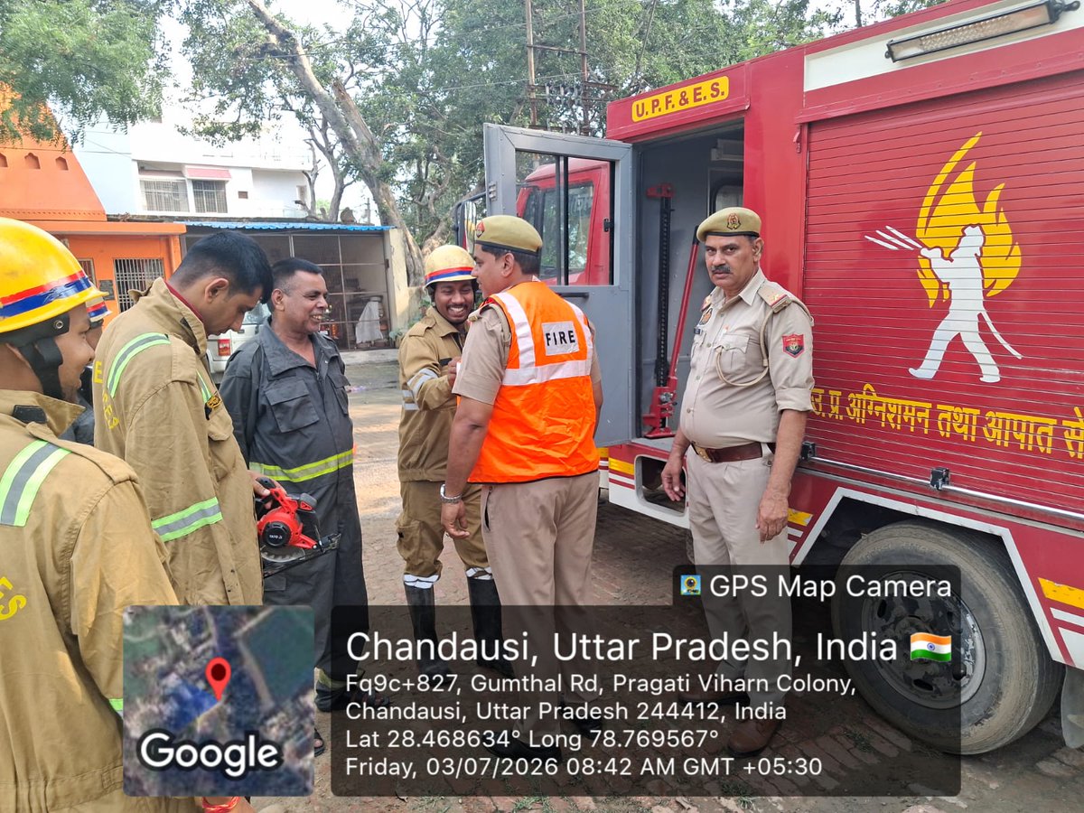 sambhalfire's tweet photo. आज दिनांक 03.07.2026 दिन शुक्रवार को पुलिस महानिदेशक F&amp;ES महोदय, के आदेशानुसार जनपद संभल के समस्त फायर स्टेशनों पर कर्मचारियों द्वारा साप्ताहिक फायर ड्रिल  व फायर उपकरणों के रख-रखाव का अभ्यास किया गया। https://t.co/FfKGPjIFyP
