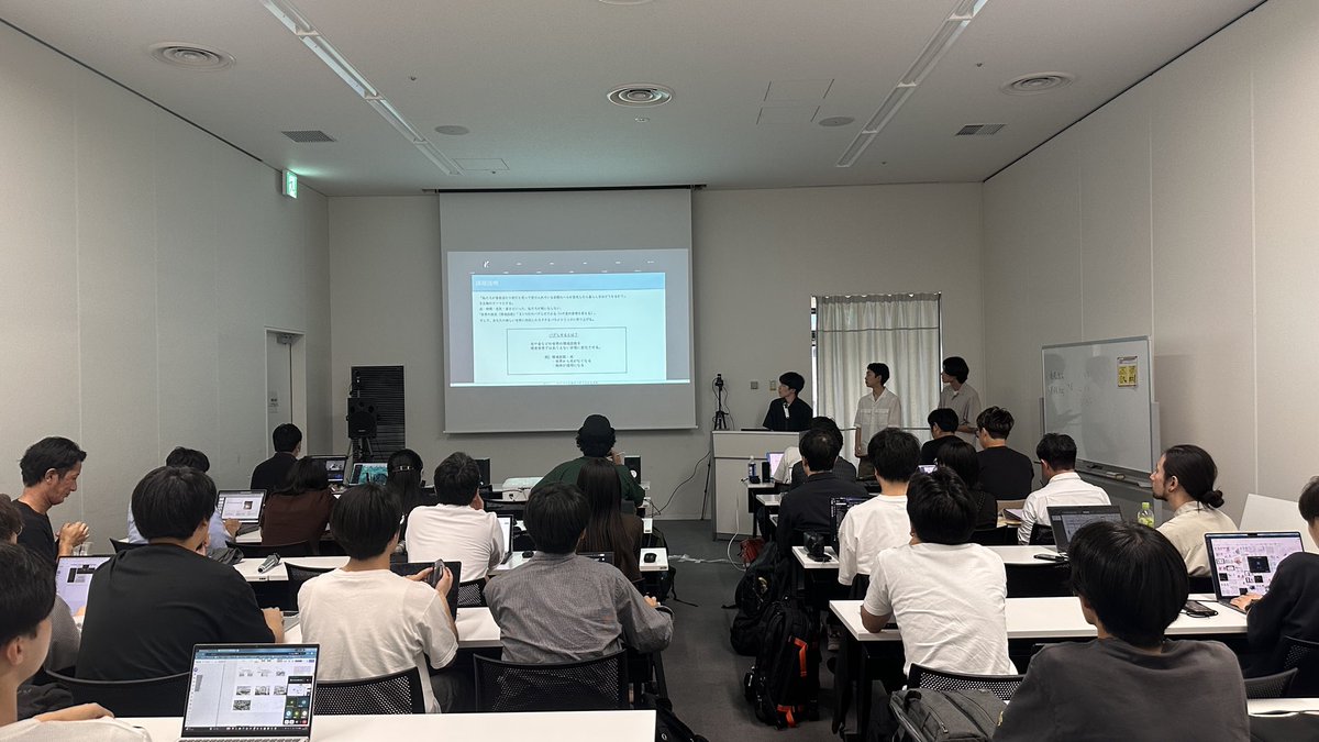 k_eriko_'s tweet photo. #建築情報学会 の #FES 2026 Final Presentation おかえりAチーム！
環境因子をバグらせる建築
https://t.co/DhHsxXoo2j… https://t.co/HZFGrZ26CW