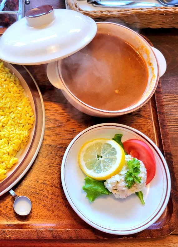 erichincurry's tweet photo. ◆ドライカレー辛さ50倍🍛
◆ビーフカレー辛さ50倍🍛

小麦を使わないシャバシャバカレーはすっきりしながらも旨みがありスープカレーのようなテイスト🔥一緒にサーブされるコールスローが美味しい！細かく刻んだらっきょうと福神漬けに硬めに炊かれたお米も◎

カレーのお店 インディー@埼玉県吉川市 https://t.co/Y2G77b2QYl