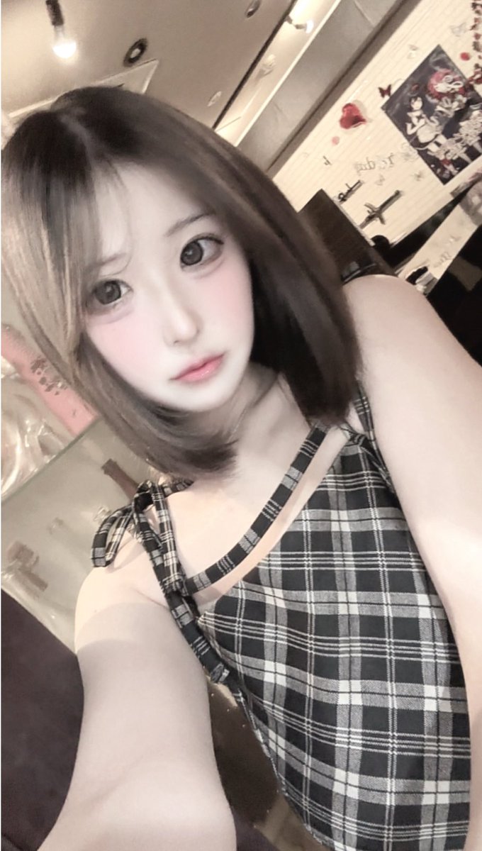 4ya2nyan's tweet photo. お嬢夏のワンピースきちゃった🎶
みにきてー？
 #札幌  #コンカフェ  #いいね https://t.co/Z9z0qmNQYD
