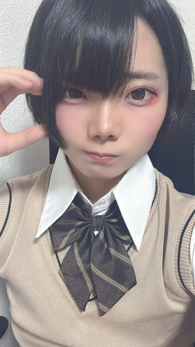 kagurayura3's tweet photo. 男の娘だし、合法だよ🥹 https://t.co/tq4Zw5hFq7