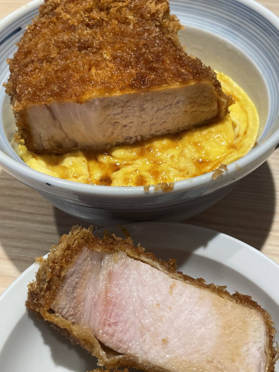 bezzbu's tweet photo. คือเข้าใจมะว่า หมู300g ที่มัน10% กับมัน 70% มันต่างกัน https://t.co/VC9GBF7cXg
