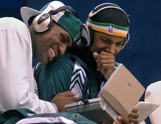 esidery's tweet photo. Rich Paul says Cavaliers Assistant GM Brandon Weems will be a big x-factor in LeBron James’ decision.

Weems and LeBron are lifelong friends who played basketball together at St. Vincent-St. Mary High School.

Weems was promoted to become Cleveland’s assistant GM in 2022. https://t.co/g9pzZPadpg