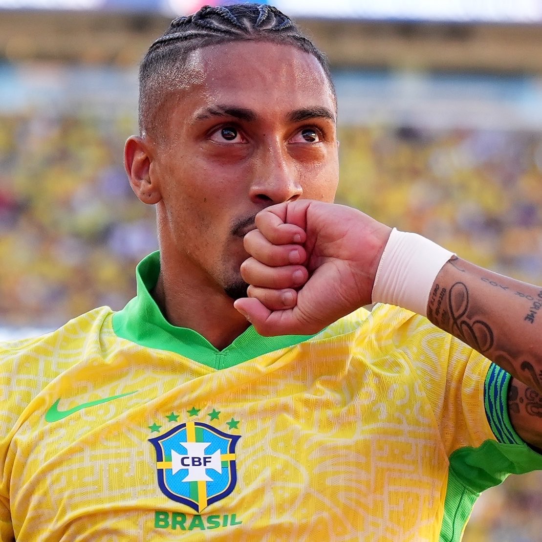 choquei's tweet photo. 🚨AGORA: Barcelona não quer que Raphinha siga jogando pelo Brasil na Copa do Mundo, segundo o jornal espanhol AS. https://t.co/TBqyjxPIKH