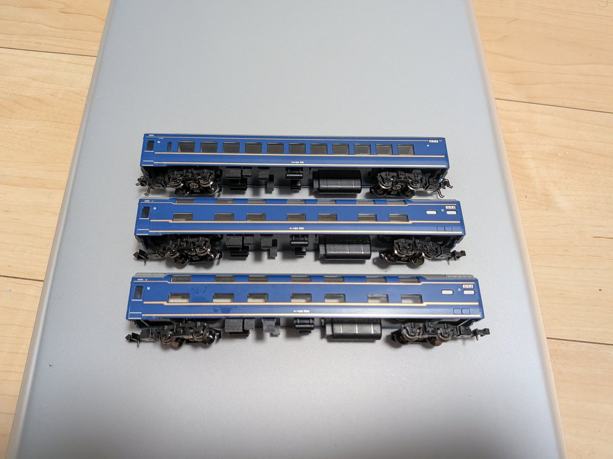 JK34_514's tweet photo. TOMIXのあけぼのが出てからやばい
さよならセット2種にバラとか買い足して14万ほど使ってる https://t.co/Gg8vkRoOaw