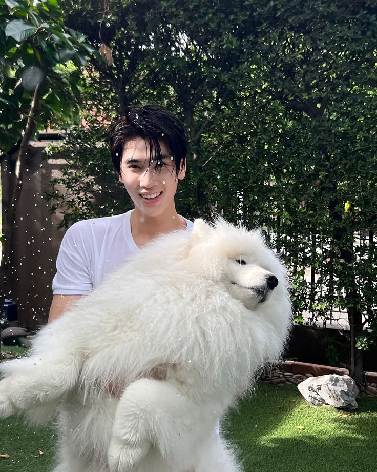 DunkBlueLove's tweet photo. We have to love White shirts
💙Dynamic Duo🐻‍❄️
Im not gonna say it but.....👀
#blue_pongtiwat #dunknatachai https://t.co/FRLZiWC1Cv