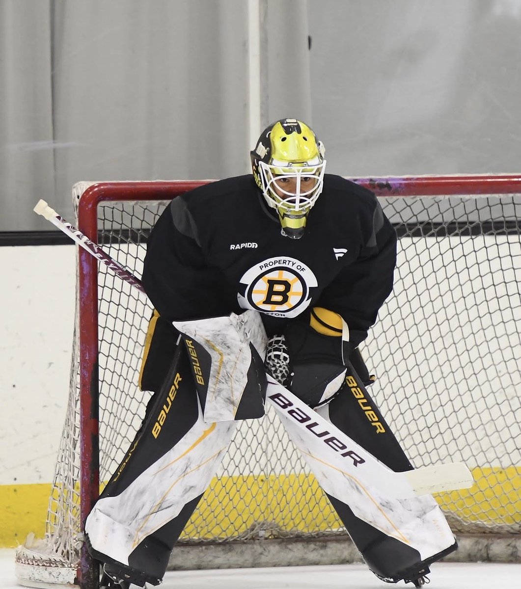 rule1hockey's tweet photo. Boston Bruins 6th Round Pick Leo Henriquez ➕ Development Camp 

#rule1sports #nhldraft #nhl #bostoncollege https://t.co/sYeC0OXLz1
