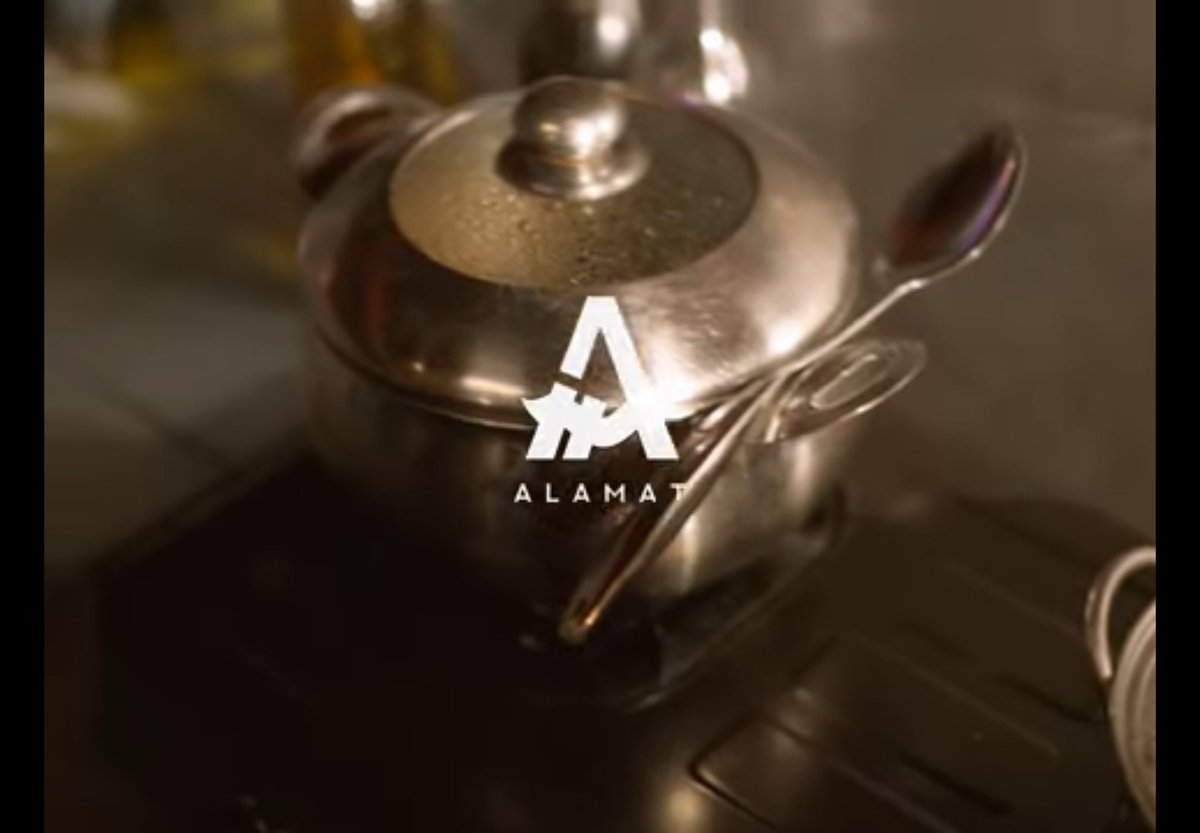 BettinaBanez's tweet photo. The Visual Storytelling Behind ALAMAT’s Sinigang MV Outfits 🧵 https://t.co/KK2d5rpryS