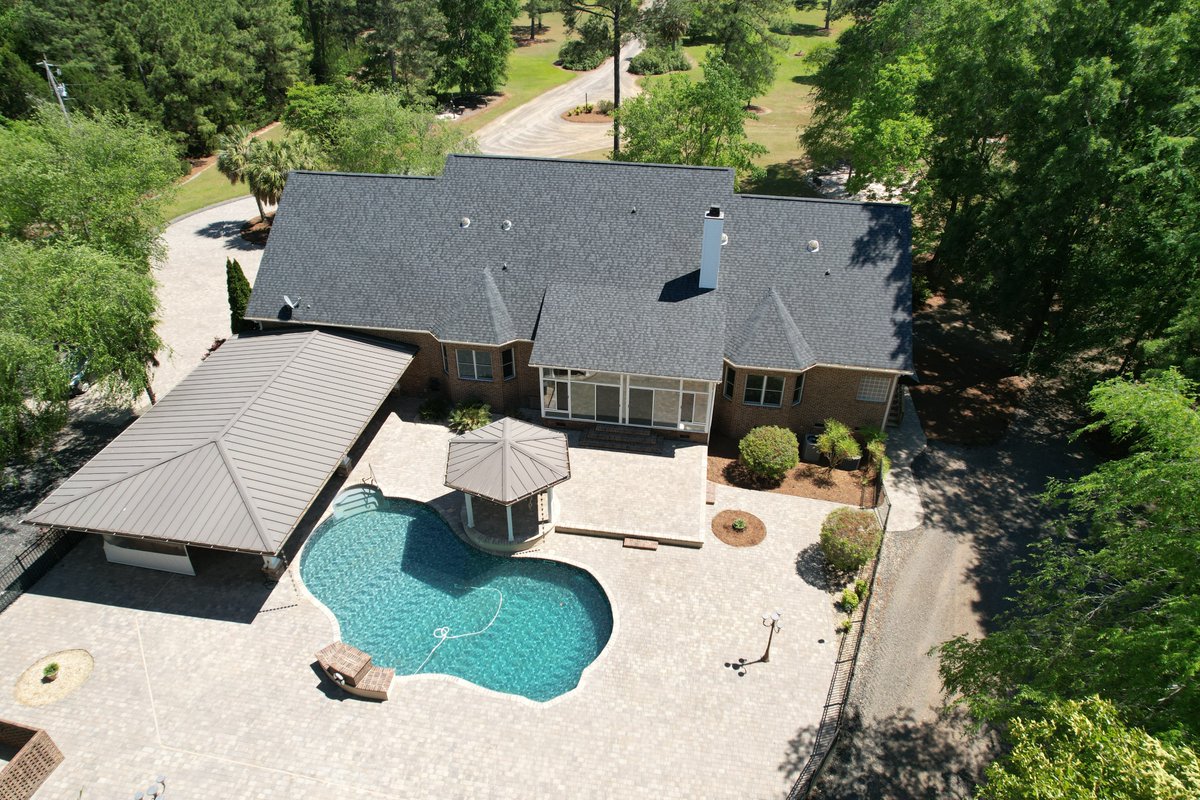 KingReal_Estate's tweet photo. Have you seen this one yet?

1121 Canterfield Rd, Chapin, SC

🏡 https://t.co/Bdwd6Rmvlt

Pool, sauna, covered swim spa, outdoor fireplace, or 9.3 acres of privacy? Why choose when you can have it all?

#JKingRealEstate #ChapinSC #LuxuryRealEstate #chapin #realestate #land https://t.co/HwtewIeyMS