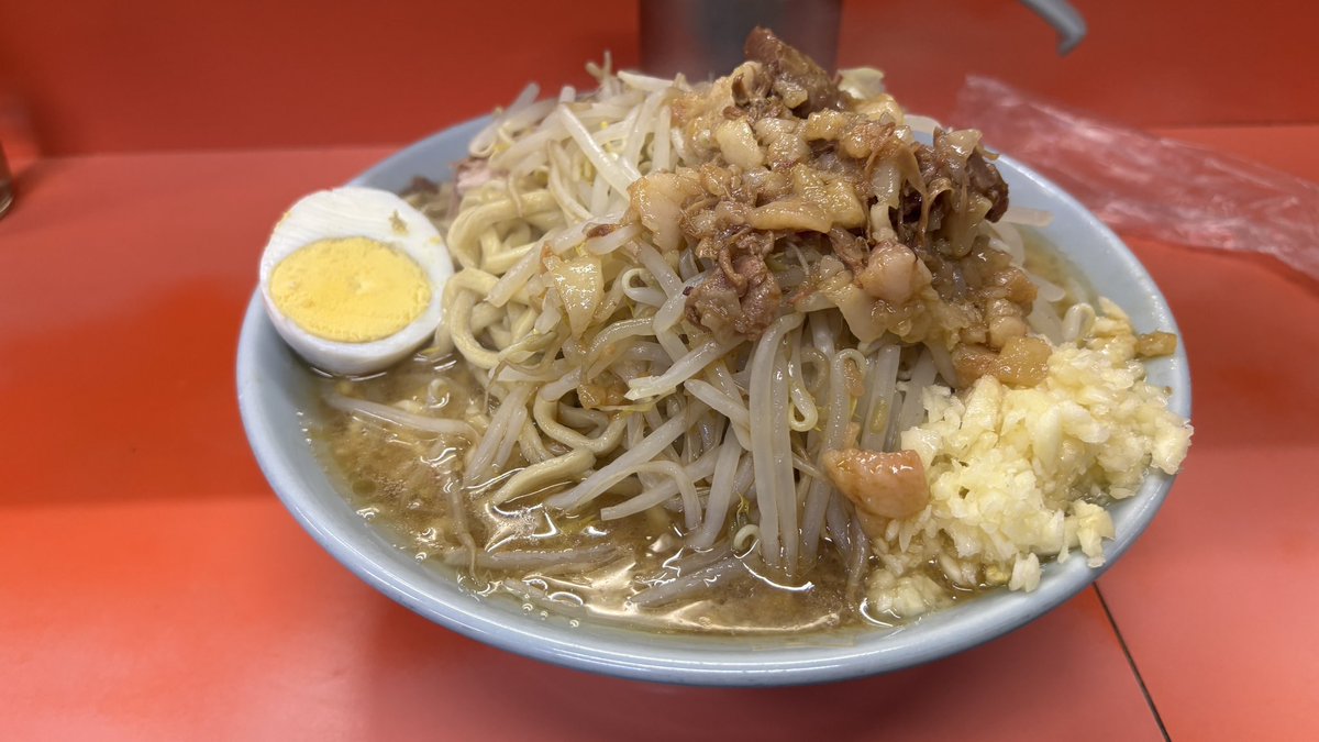 macyuki174's tweet photo. 400g 8分
麺がスープからはみ出てる https://t.co/08e68lRYQM