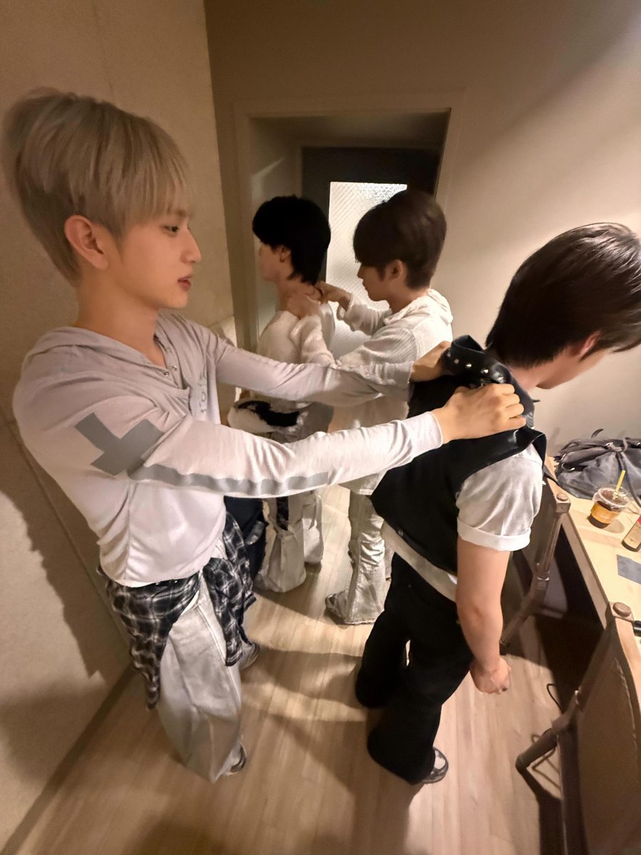 10monthluv_'s tweet photo. 엄청 열심히 집중하셨넿 https://t.co/Bf8L9NPmhg