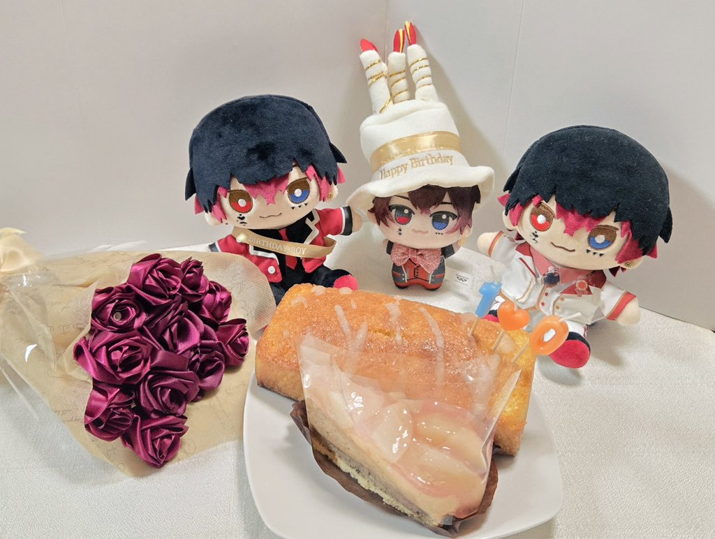 mdk_gnm's tweet photo. あっとくん 100歳のお誕生日おめでとうございます！！🎂✨
幸せと愛でいっぱいの素敵な1日に 1年になりますように🍷✨
#あっとくん生誕祭2026 https://t.co/nrE7N2unYj