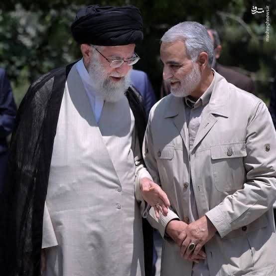 shahnajaf54's tweet photo. حاج قاسم برات مهمون اومد چه مهمونی 
فقط تو میتونی مراقبش باشی
#باید_برخاست 
#خیمه_انقلاب https://t.co/5A8bRJGNTZ