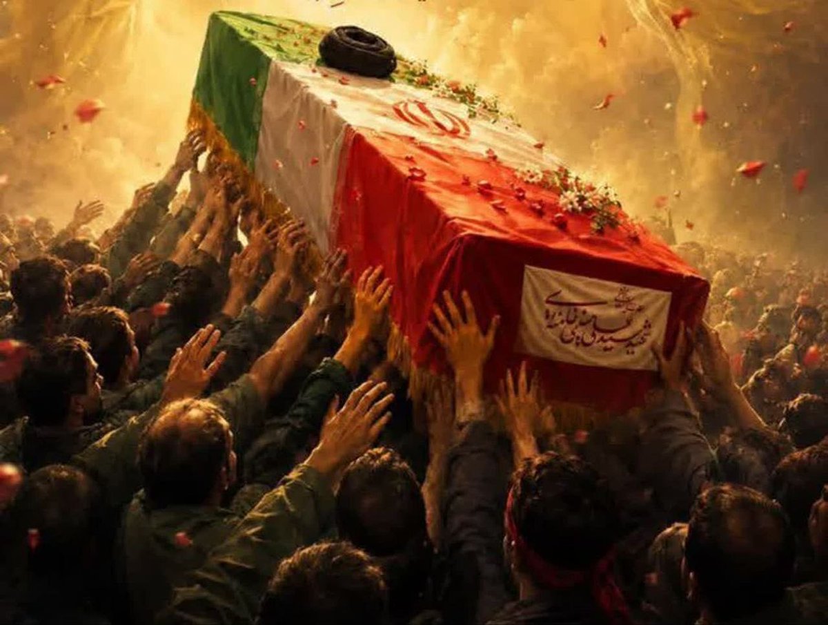 ghaa_nou's tweet photo. امتحان نهایی مردم
حضور در تشییع پیکر امام شهید،تنها یک مراسم تدفین نیست؛امتحان نهایی برای اثبات وفاداری مردم ب راه امام و انقلاب است.در آن روز،دنیا شاهد پیوندی عمیق میان رهبر و ملتی خواهد بود ک با اشک‌هایشان پیمان می‌بندند تامسیر حق و عدالت را ادامه دهد #باید_برخاست
#خمینی_مشهد https://t.co/LSKe3GSDBs