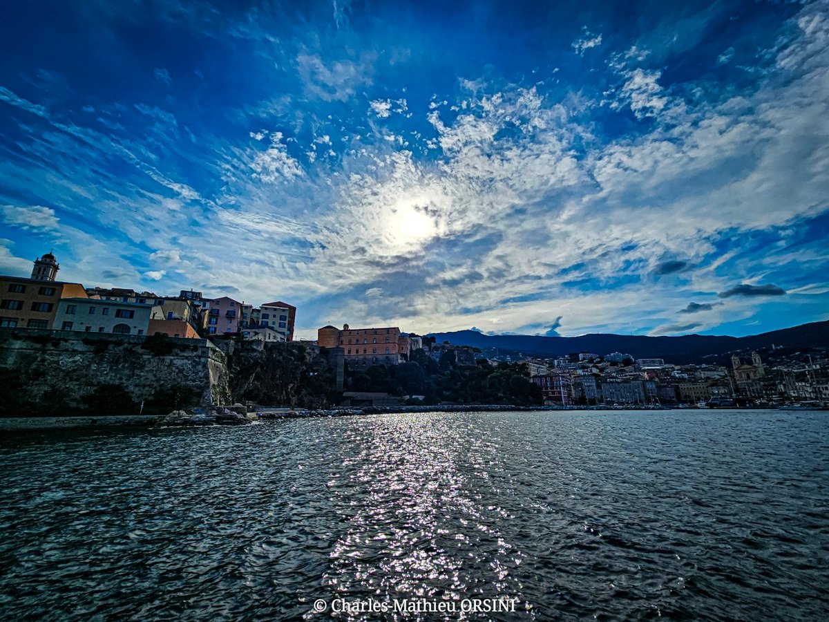 Charles_MCMXCV's tweet photo. ��️ BASTIA - 02.07.2026 

​Ⓒ Charles-Mathieu ORSINI 

​Bonghjornu. Ritratti di Bastia. 

​#corsica #bastia #visitcorsica #blue #sea

1/2 https://t.co/0FXdIa2UYK