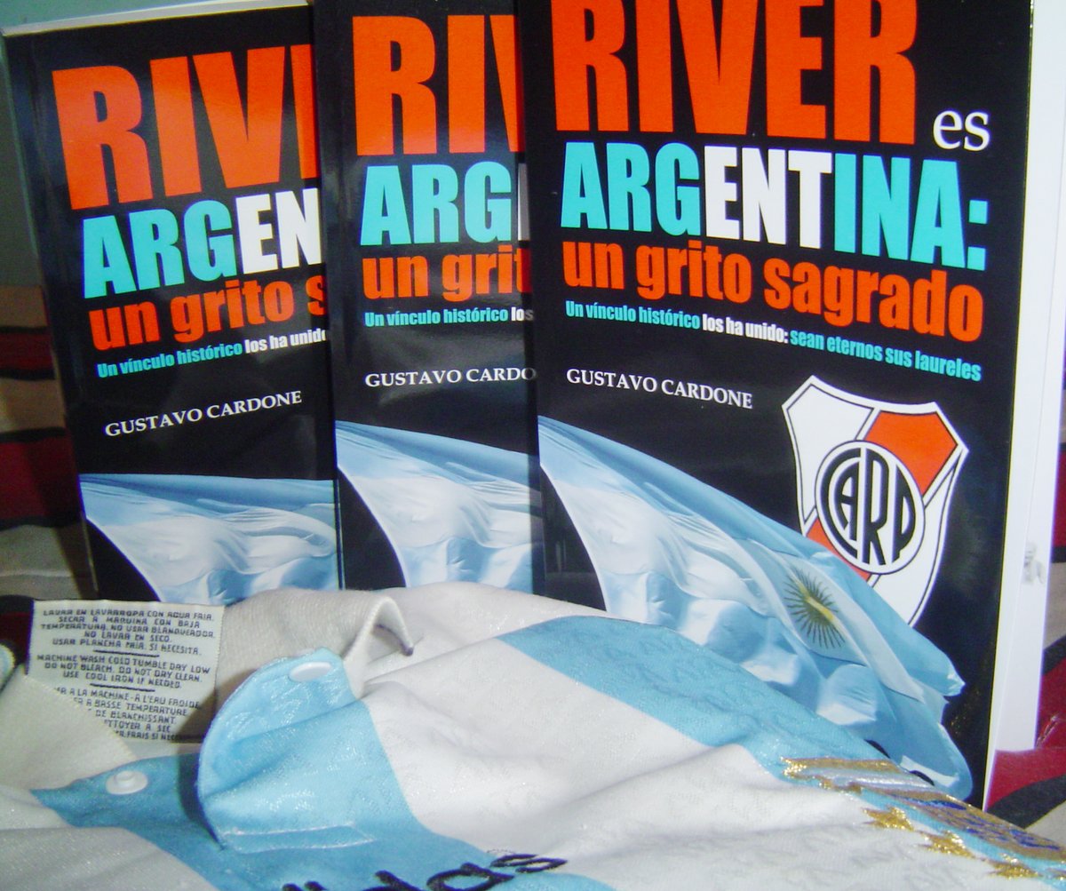 gustavocardone's tweet photo. Hoy juegan el Millonario y la Albiceleste. “RIVER ES ARGENTINA: UN GRITO SAGRADO” (2014, de este autor por @abarcaredic) incluye un cap. dedicado al Mundial 78 y al Monumental, con el aporte del estudio Aslan/Ezcurra que levantó el gran estadio. Son 200 págs. con fotos: $45 mil. https://t.co/zBwcn930Dj