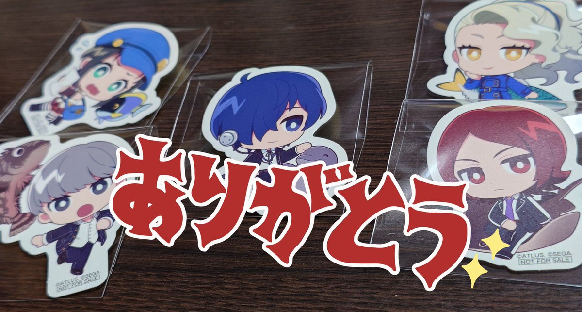 hungry0609's tweet photo. 昨日撮り逃した説明パネルを探し回っている間に妹ちゃんは私の分の荷物持ちつつお土産みたりとかドリンクとかカーニバルゲームして待っててくれたんだけど引き良すぎて本当ありがたい。

妹*P3M、悠、マリー
私*達哉、マーガレット
P3M以外被りなし。P3Mはいくつ被っても嬉しい😳 https://t.co/0Laiud6n84