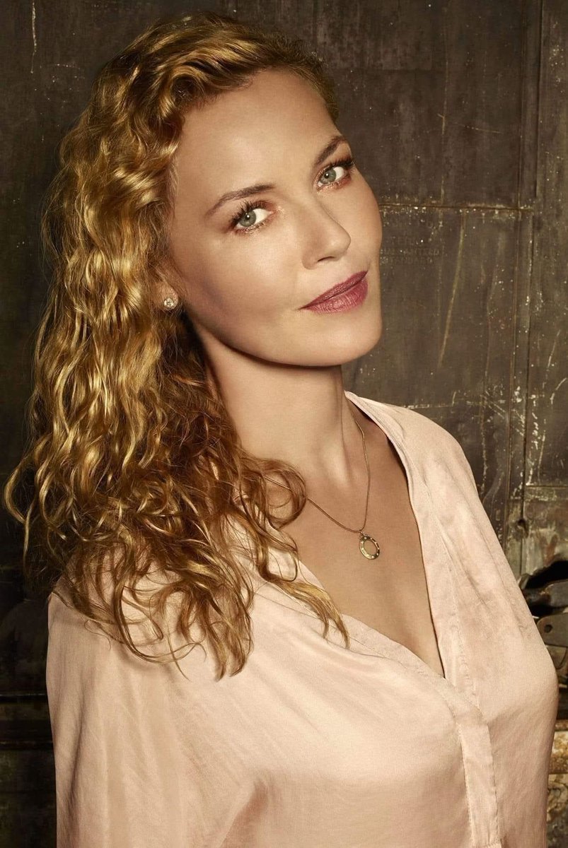 mariadelmadrid's tweet photo. Connie Nielsen (Connie Inge-Lise Nielsen) (Frederikshavn, Jutlandia Septentrional, Dinamarca, 3 de julio de 1965) cumple 61.
#connienielsen #wonderwoman #boss #gladiator #devilsadvocate #Gladiator2 https://t.co/mAYNLLUrgo