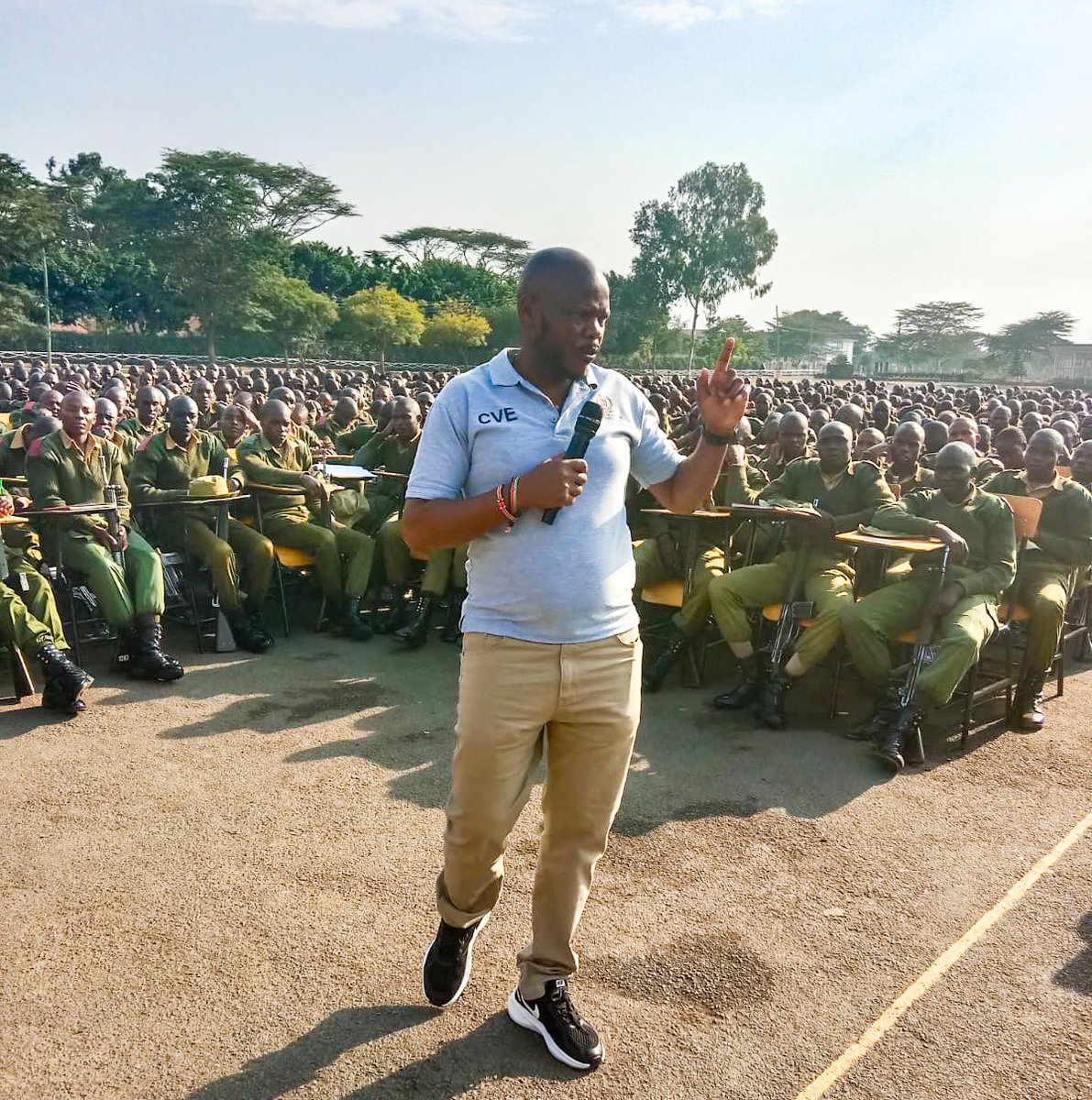 DCI_Kenya's tweet photo. 𝗗𝗖𝗜 𝗘𝗤𝗨𝗜𝗣𝗦 𝗔𝗣𝗦 𝗥𝗘𝗖𝗥𝗨𝗜𝗧𝗦 𝗪𝗜𝗧𝗛 𝗖𝗢𝗨𝗡𝗧𝗘𝗥𝗜𝗡𝗚 𝗩𝗜𝗢𝗟��𝗡𝗧 𝗘𝗫𝗧𝗥𝗘𝗠𝗜𝗦𝗠 𝗦𝗞𝗜𝗟𝗟𝗦

The Directorate of Criminal Investigations (DCI) today conducted a comprehensive Countering Violent Extremism (CVE) sensitisation programme for Administration Police Service (APS) recruits at the National Police College, Embakasi 'A' Training Campus, as part of ongoing efforts to strengthen Kenya's frontline response to terrorism and violent extremism.

Spearheaded by officers from the Directorate of Countering Violent Extremism, the programme enhanced the recruits' understanding of the evolving terrorism and violent extremism threat landscape, radicalisation processes, and the increasingly sophisticated tactics employed by extremist groups, particularly those exploiting emerging technologies and online platforms.

The upcoming officers were equipped with practical knowledge and operational skills to identify, prevent, and respond to terrorism and violent extremism-related threats, while reinforcing their critical role in safeguarding the country against radicalisation and recruitment into extremist networks.

Key areas covered included radicalisation pathways and recruitment trends, protective security awareness, identification of suspicious persons and activities, and the evolving nature of violent extremist threats in Kenya. The sessions also emphasised intelligence gathering, early intervention, and the importance of community engagement in preventing extremist influence.

Facilitators further familiarised the recruits on terrorist financing, highlighting the various mechanisms through which extremist groups sustain their operations, including illicit cross-border trade, money laundering, illegitimate business ventures, extortion of local businesses, and the growing misuse of digital financial platforms.

The recruits were also taken through Kenya's legal and policy framework on Countering Violent Extremism, underscoring the pivotal role of the National Police Service in preventing, detecting, and responding to extremist activities while upholding the rule of law and protecting human rights.

As they prepare to graduate and begin their policing careers, the recruits were reminded that radicalisation can affect individuals from all walks of life. They were encouraged to remain vigilant, uphold the highest standards of integrity and professionalism, and exercise sound judgment in the discharge of their duties.

The sensitisation programme forms part of the Directorate's broader strategy to build Countering Violent Extremism capacity among newly recruited officers undergoing basic police training across National Police Service training colleges ahead of their graduation.

The DCI remains steadfast in working closely with partner agencies to institutionalise Countering Violent Extremism training within police recruit curricula, reinforcing intelligence-led, community-centred approaches to protecting Kenyans from the threats of terrorism and violent extremism.