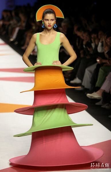 iamzioraa's tweet photo. Do you consider this fashion or ment ? https://t.co/O9P7saw8qx