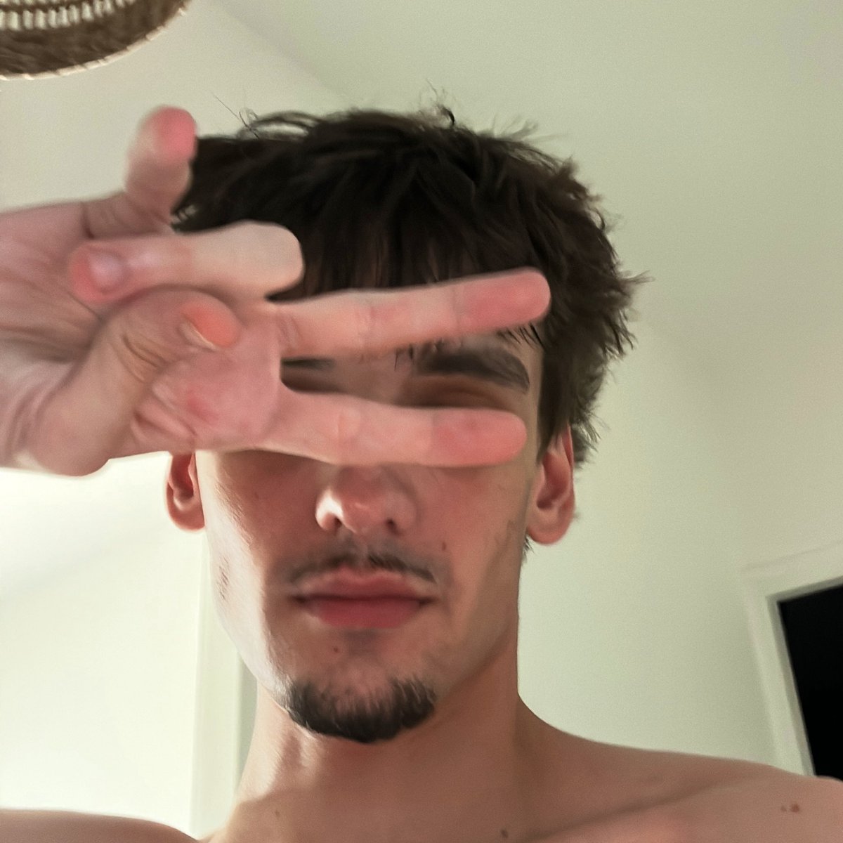 G0TZE tweet media