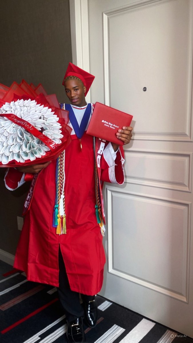 derreonnnn's tweet photo. Class of 26' signing out! https://t.co/Mmi3PSrZEH
