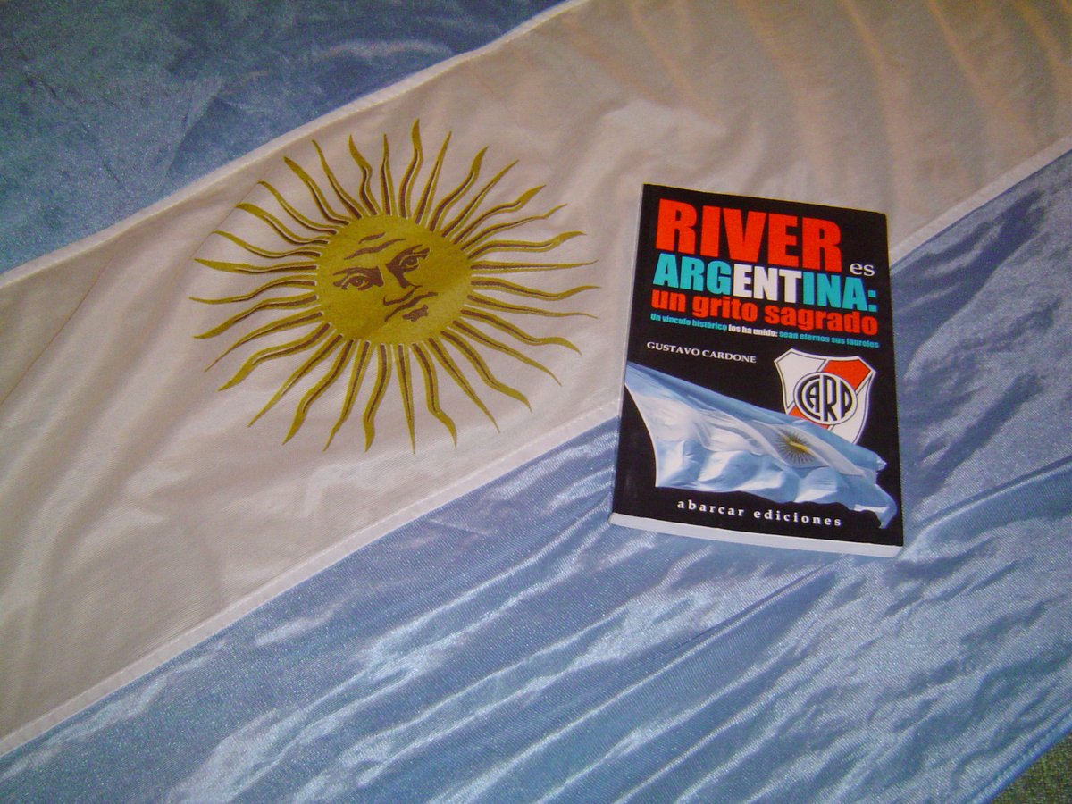 gustavocardone's tweet photo. Hoy juegan el Millonario y la Albiceleste. “RIVER ES ARGENTINA: UN GRITO SAGRADO” (2014, de este autor por @abarcaredic) incluye un cap. dedicado al Mundial 78 y al Monumental, con el aporte del estudio Aslan/Ezcurra que levantó el gran estadio. Son 200 págs. con fotos: $45 mil. https://t.co/zBwcn930Dj