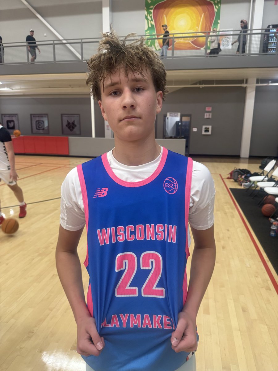 BrettPickartsWI's tweet photo. Team Herro National survives at the buzzer 71-69 in OT

Donovan Calloway had 23 including the game winning free throws for Team Herro @DonovanCal2027 

Gavin Keepers had 29 points for Playmakers East Premier 

#PHTuneUpWI https://t.co/sW1fNvC4MX