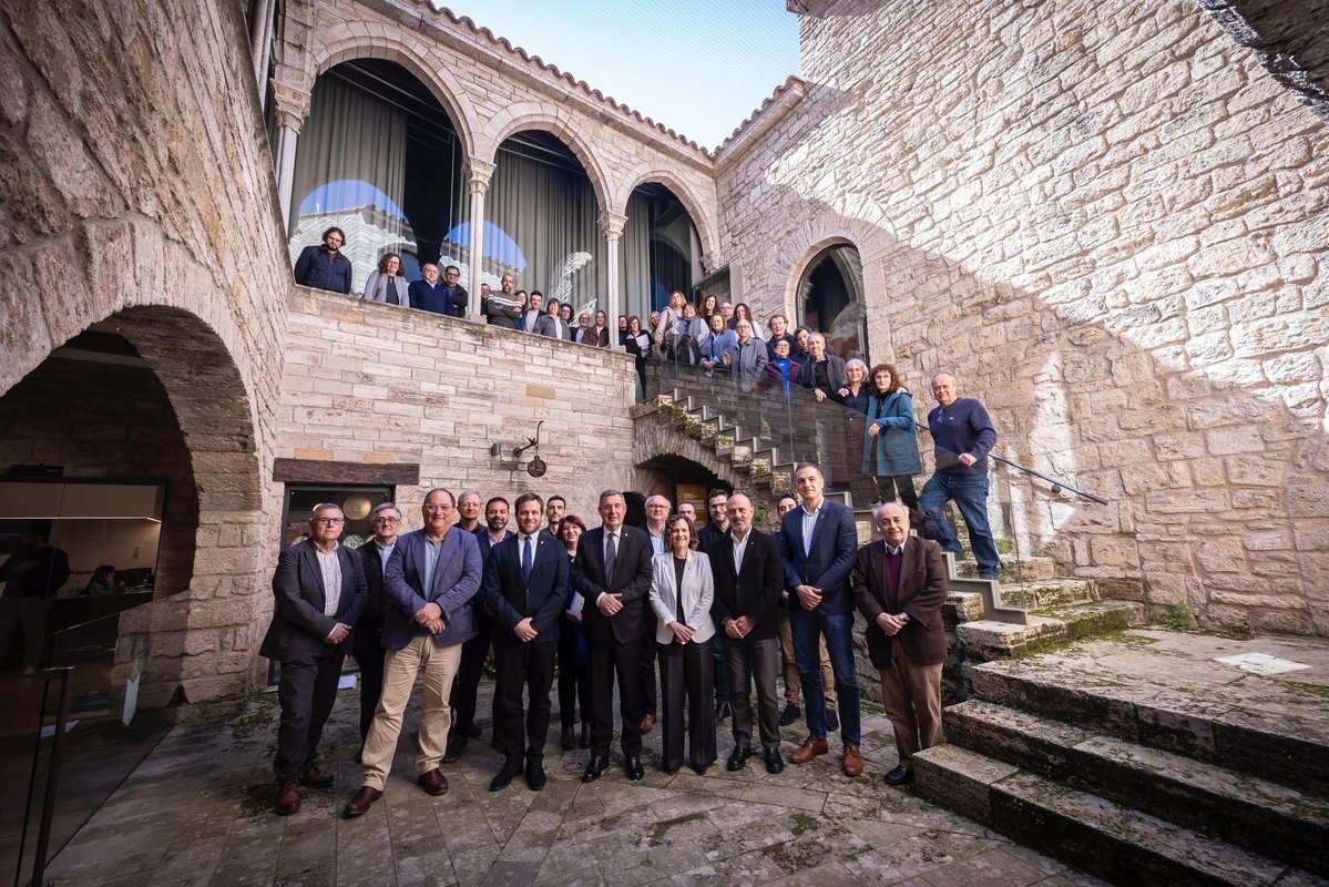 cultura_cat's tweet photo. 🏛️ Les Xarxes territorials de museus consoliden el treball cooperatiu amb nous projectes d'accessibilitat, educació i benestar.

L'augment del 40% del pressupost per al patrimoni cultural permetrà incrementar el pressupost d'aquestes tres xarxes.

https://t.co/5jcTW8QkPi https://t.co/1IfqUKLsuV