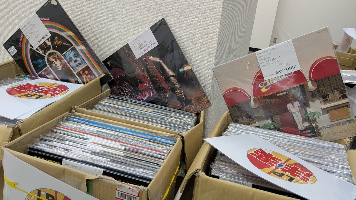 BAYSONIC2's tweet photo. 明日11時前後からなんとなく開店 https://t.co/wnO6JstyfN