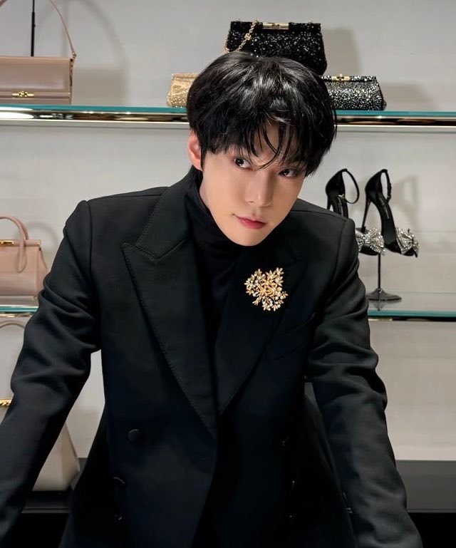 kimmldouii12's tweet photo. มีคนแอบคบกันค่ะะ https://t.co/Vv7pvOzGrK